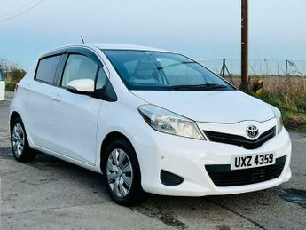 Toyota Yaris 1.33 Dual VVT-i TR Multidrive S Euro 5 5dr