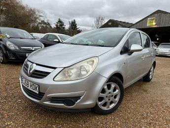 Vauxhall Corsa 1.4i 16v Club 5dr