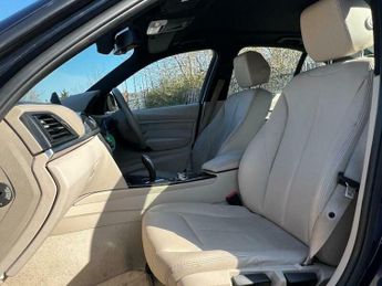 BMW 3 SERIES 2.0 320d Modern Auto Euro 5 (s/s) 4dr