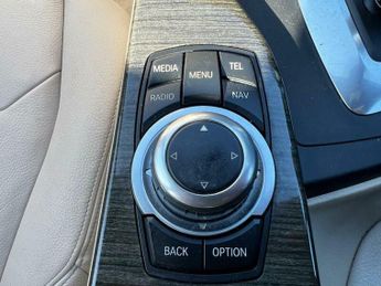 BMW 3 SERIES 2.0 320d Modern Auto Euro 5 (s/s) 4dr