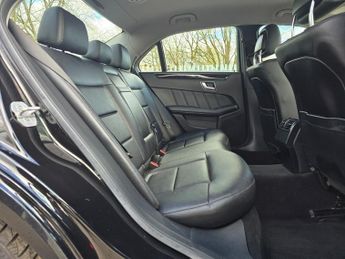 Mercedes-Benz E Class 2.1 E300dh BlueTEC G-Tronic+ Euro 5 (s/s) 4dr