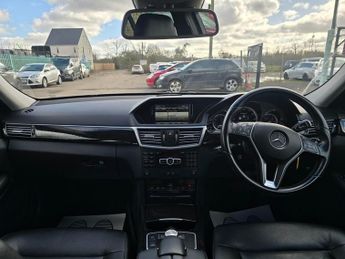 Mercedes-Benz E Class 2.1 E300dh BlueTEC G-Tronic+ Euro 5 (s/s) 4dr