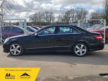 Mercedes-Benz E Class 2.1 E300dh BlueTEC G-Tronic+ Euro 5 (s/s) 4dr