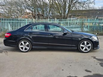 Mercedes-Benz E Class 2.1 E300dh BlueTEC G-Tronic+ Euro 5 (s/s) 4dr