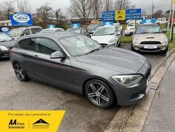 BMW 114 114d SPORT