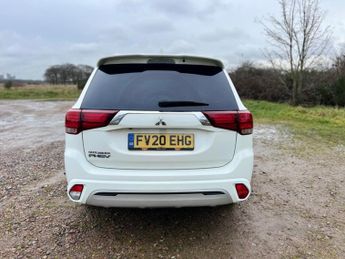 Mitsubishi Outlander PHEV REFLEX PLUS COMMERCIAL