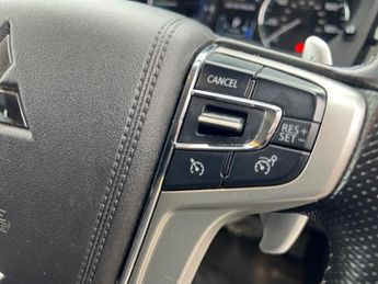 Mitsubishi Outlander PHEV REFLEX PLUS COMMERCIAL