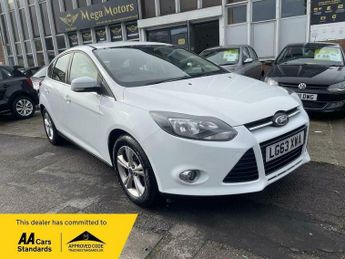 Ford Focus 1.0T EcoBoost Zetec Euro 5 (s/s) 5dr