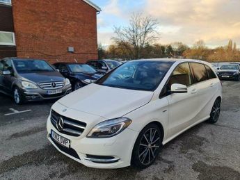 Mercedes B Class 1.8 B180 CDI BlueEfficiency Sport 7G-DCT Euro 5 (s/s) 5dr