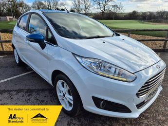 Ford Fiesta 1.25 Zetec White Edition Euro 6 5dr