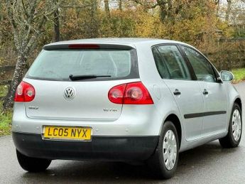 Volkswagen Golf 1.6 FSI S 5dr