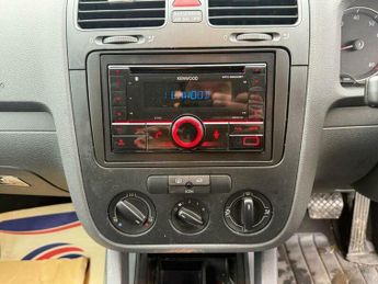 Volkswagen Golf 1.6 FSI S 5dr