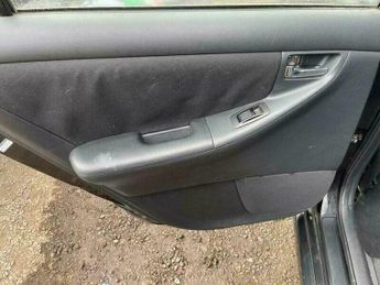 Toyota Corolla 1.6 VVT-i T3 Hatchback 5dr Petrol Automatic (190 g/km, 109 bhp)