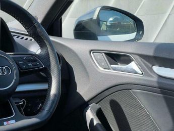 Audi A3 1.5 TFSI CoD Black Edition Sportback S Tronic Euro 6 (s/s) 5dr