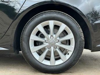 Audi A6 2.0 TDI ultra SE Executive S Tronic Euro 6 (s/s) 4dr