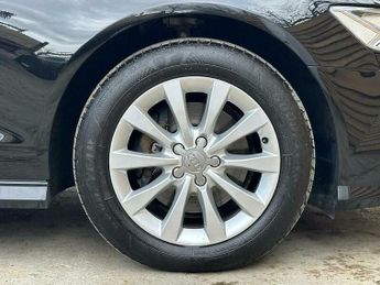 Audi A6 2.0 TDI ultra SE Executive S Tronic Euro 6 (s/s) 4dr