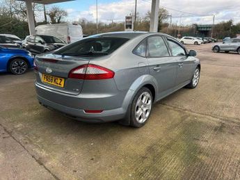 Ford Mondeo 1.8 TDCi Zetec 5dr