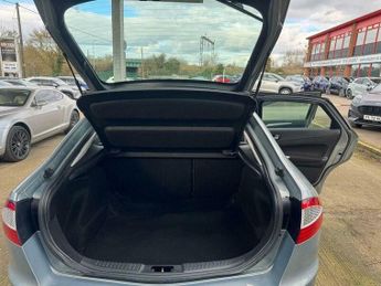 Ford Mondeo 1.8 TDCi Zetec 5dr