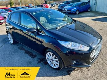 Ford Fiesta TITANIUM LOW MILES+£0.00 TAX+REV CAMERA