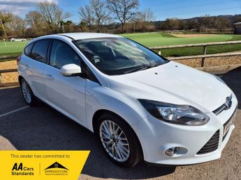 Ford Focus 1.0T EcoBoost Zetec Euro 5 (s/s) 5dr