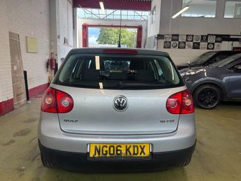 Volkswagen Golf S