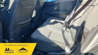 Renault Scenic 1.3 TCe Iconic MPV 5dr Petrol EDC Euro 6 (s/s) (140 ps)