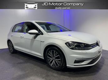 Volkswagen Golf SE NAVIGATION TSI EVO