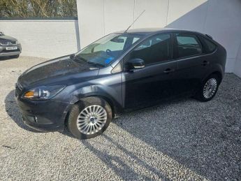 Ford Focus 1.6 Titanium 5dr