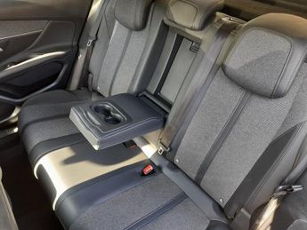 Peugeot 3008 1.5 BLUEHDI S/S ALLURE, AUTO, 1 OWNER, FULL SERVICE HISTORY