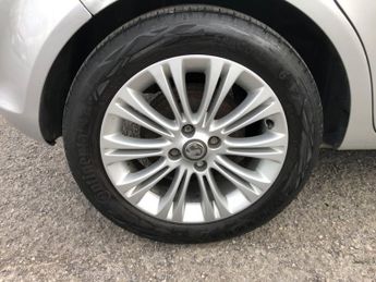 Vauxhall Corsa 1.4 16V SE Auto Euro 5 5dr