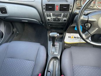Nissan Almera SE