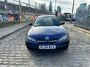 Nissan Almera SE