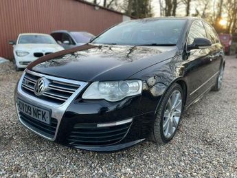 Volkswagen Passat 3.6 FSI V6 R36 DSG 4Motion Euro 4 4dr