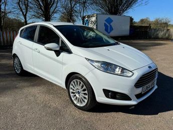 Ford Fiesta 1.0T EcoBoost Titanium Euro 5 (s/s) 5dr