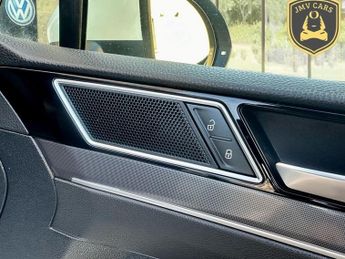 Volkswagen Passat R LINE TDI BLUEMOTION TECHNOLOGY DSG