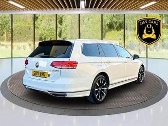 Volkswagen Passat R LINE TDI BLUEMOTION TECHNOLOGY DSG