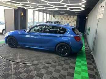 BMW 1 SERIES 3.0 M140i Shadow Edition Auto Euro 6 (s/s) 5dr