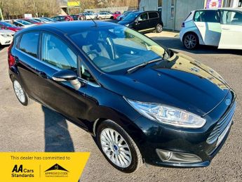 Ford Fiesta TITANIUM £0.00 TAX+P/SENSORS+CLEAN MOT