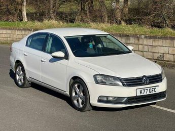 Volkswagen Passat 2.0 TDI BlueMotion Tech SE DSG Euro 5 (s/s) 4dr