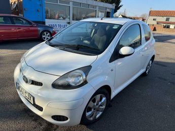 Toyota AYGO 1.0 VVT-i Go Euro 5 3dr