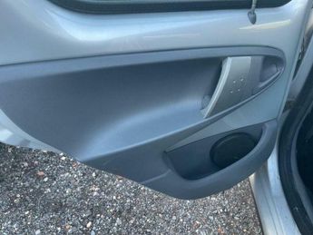 Toyota AYGO 1.0 VVT-i + MultiMode Euro 4 5dr