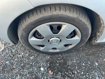 Toyota AYGO 1.0 VVT-i + MultiMode Euro 4 5dr