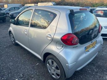 Toyota AYGO 1.0 VVT-i + MultiMode Euro 4 5dr