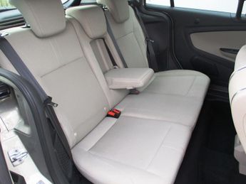 Ford B-Max TITANIUM