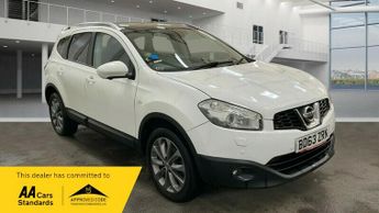 Nissan Qashqai 2.0 Tekna SUV 5dr Petrol CVT 4WD Euro 5 (AVM) (140 ps)