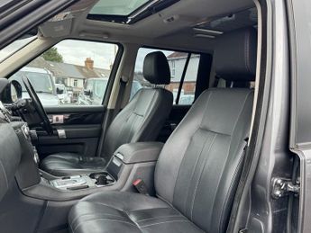 Land Rover Discovery 3.0 SD V6 Graphite SUV 5dr Diesel Auto 4WD Euro 6 (s/s) (256 bhp