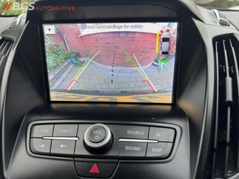 Ford Kuga 2.0 TDCi ST-Line SUV 5dr Diesel Powershift AWD Euro 6 (s/s) (180