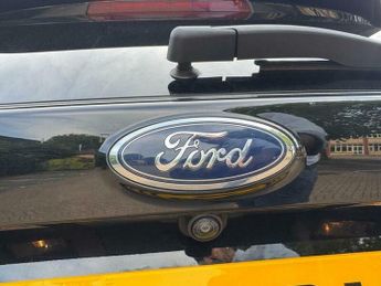 Ford Kuga 2.0 TDCi ST-Line SUV 5dr Diesel Powershift AWD Euro 6 (s/s) (180
