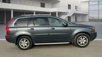 Volvo XC90 2.4 D5 SE Geartronic AWD 5dr