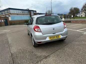 Renault Clio 1.6 VVT Expression Hatchback 5dr Petrol Auto Euro 5 (111 ps)